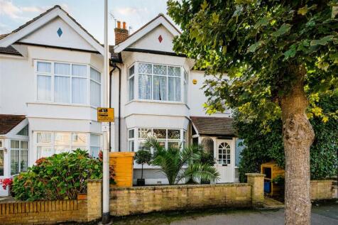 Reydon Avenue, Wanstead 5 bed end of terrace house for sale