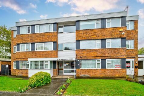 Selworthy Close, Wanstead 2 bed flat for sale