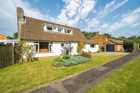 Maytree Road, Chandler's Ford... 4 bed bungalow for sale