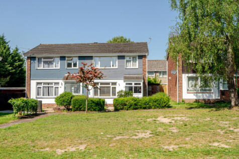 Sycamore Avenue, Chandler's Ford... 3 bed semi