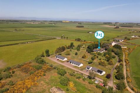5 bedroom detached bungalow for sale