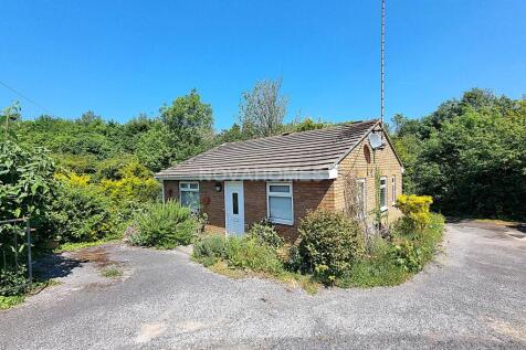 Valley View Road, Plymouth PL3 3 bed detached house for sale