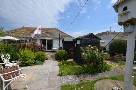 2 bedroom semi-detached bungalow for sale