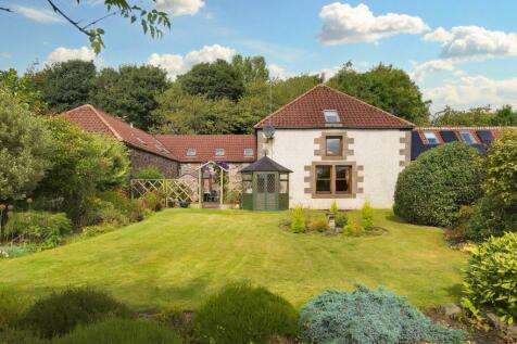 Southfield Farm Steading, Leuchars... 5 bed coach house for sale
