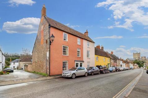 Wells, close to the Cathedral with... 4 bed end of terrace house for sale