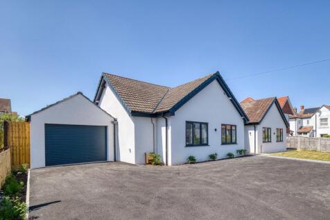 Overleigh, Street, Somerset, BA16 4 bed detached bungalow for sale