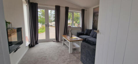 2 bedroom park home for sale