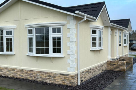 Fakenham, Norfolk, NR21 2 bed park home for sale