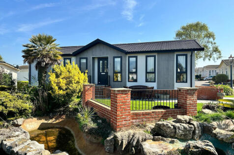 2 bedroom park home for sale