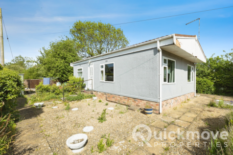 Cheltenham, Gloucestershire, GL51 2 bed park home for sale