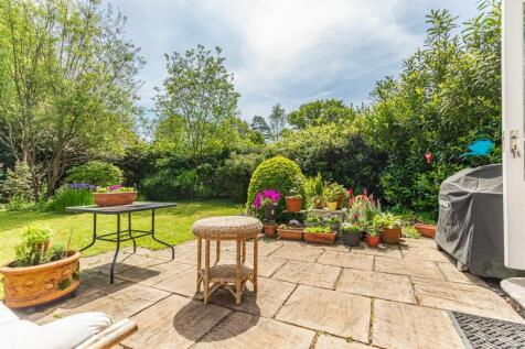 Bowerwood Road, Fordingbridge SP6 2 bed apartment for sale