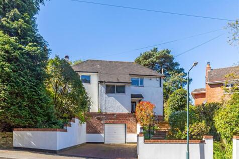 St. Georges Avenue, Bournemouth BH8 4 bed detached house for sale