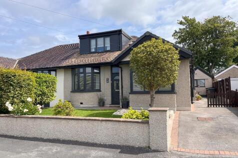 4 bedroom semi-detached bungalow for sale