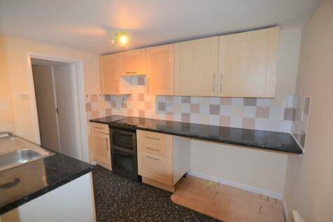 1 bedroom ground floor flat for sale