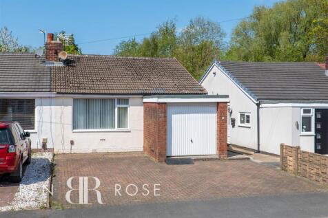 3 bedroom semi-detached bungalow for sale