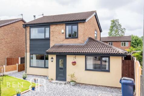 Long Close, Leyland 5 bed detached house for sale