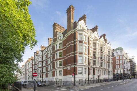 Ridgmount Gardens, London WC1E 2 bed flat for sale