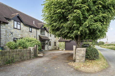 6 bedroom semi-detached house for sale
