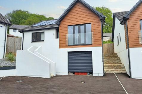 Martinique Gardens, Torquay, TQ2 5 bed detached house for sale