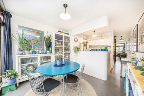 Ben Jonson House, London EC2Y 2 bed flat for sale