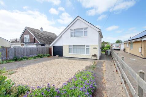 2 bedroom detached house for sale