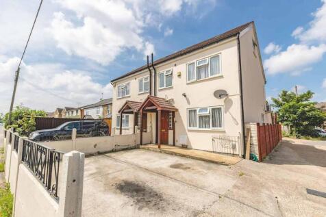 5 bedroom semi-detached house for sale