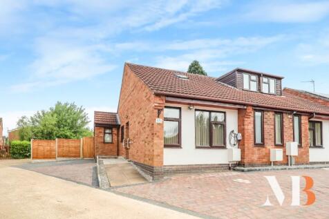 2 bedroom semi-detached bungalow for sale