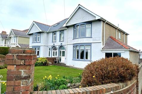 4 bedroom semi-detached house for sale