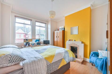 Hazeldean Road, Harlesden, London, NW10 3 bed terraced house for sale
