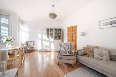 Drayton Road, Willesden, London, NW10 2 bed flat for sale