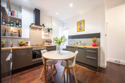 Rucklidge Avenue, Harlesden, London... 1 bed flat for sale
