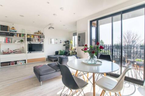 Honeywood Road, Harlesden, London, NW10 2 bed flat for sale