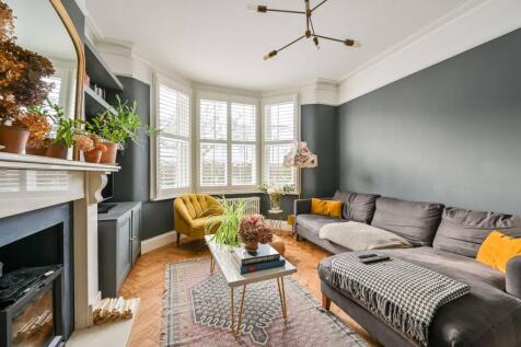 Eastwood Street, Streatham, London, SW16 3 bed terraced house for sale
