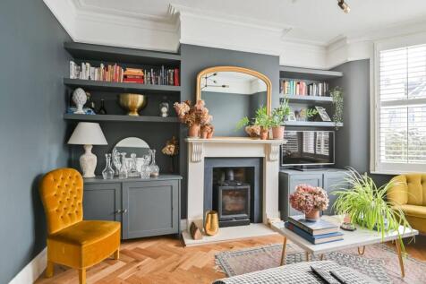 Eastwood Street, Streatham, London, SW16 3 bed terraced house for sale