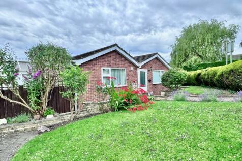 2 bedroom semi-detached bungalow for sale