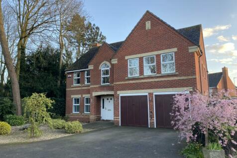 6 bedroom detached house for sale