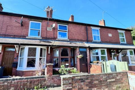 2 bedroom terraced house for sale