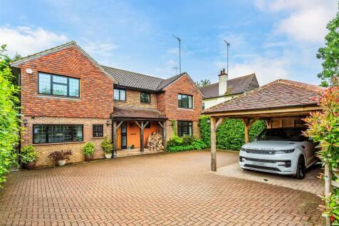 Outwood Lane, Chipstead, Surrey 4 bed detached house for sale