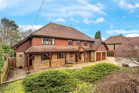West Lane, East Grinstead 6 bed detached house for sale