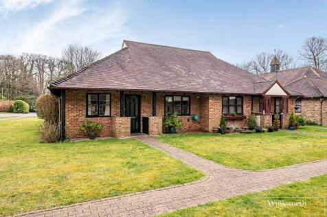 2 bedroom bungalow for sale