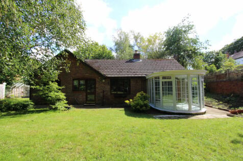 4 bedroom bungalow for sale