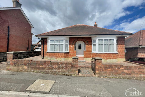 St. Marks Road, Bournemouth, Dorset 2 bed detached bungalow for sale