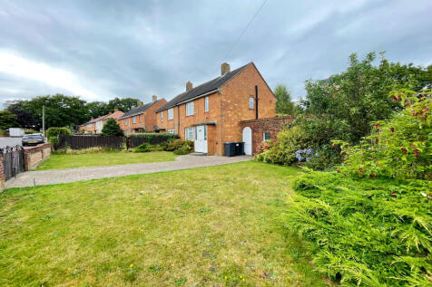 Gladdis Road, Bournemouth, Dorset 2 bed semi