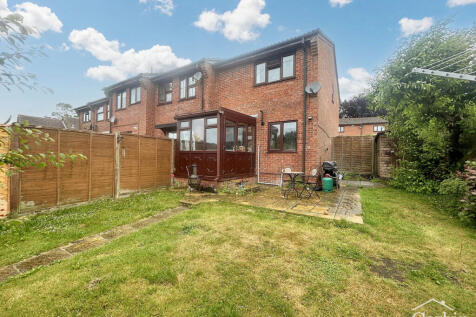 Ross Gardens, Bournemouth, BH11 9 3 bed end of terrace house for sale