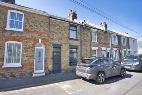 Princes Street, Deal, CT14 2 bed terraced house for sale