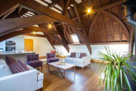 Newport Road, Cardiff CF24 2 bed apartment for sale