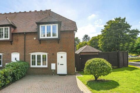 2 bedroom detached house for sale