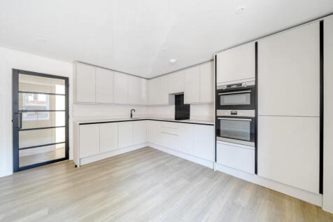 Hyde Street, Winchester, Hampshire, SO23 1 bed flat for sale