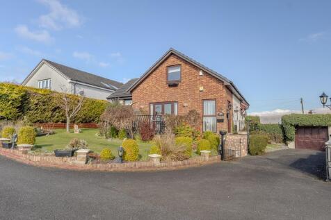 The Holdings, Old Aisle Road... 4 bed detached villa for sale