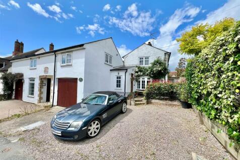 Back Lane, Stisted, Braintree 3 bed semi